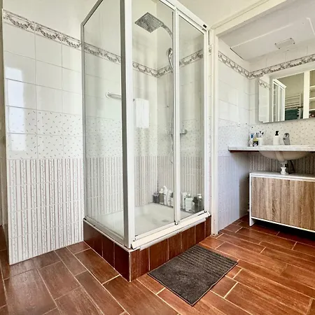 Apartment Les Accacias- Confortable En Centre *
